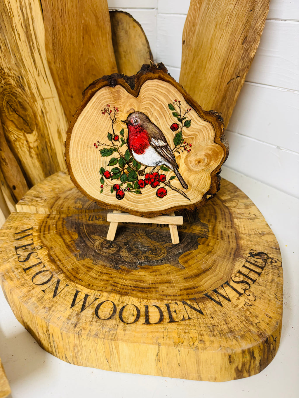 Ornate log slice with beautifully laser engraved and hand painted Robin with stand